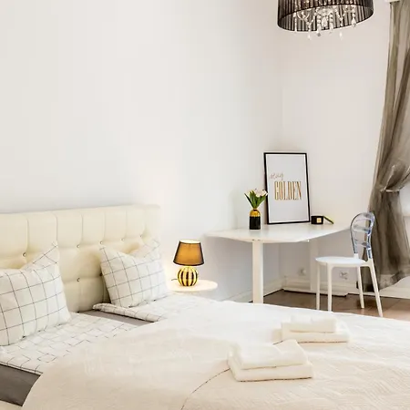 Central Warsaw Apartment - Great Location-Old Town - Podwale Exterior photo