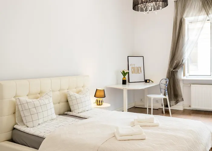 Central Warsaw Apartment - Great Location-Old Town - Podwale